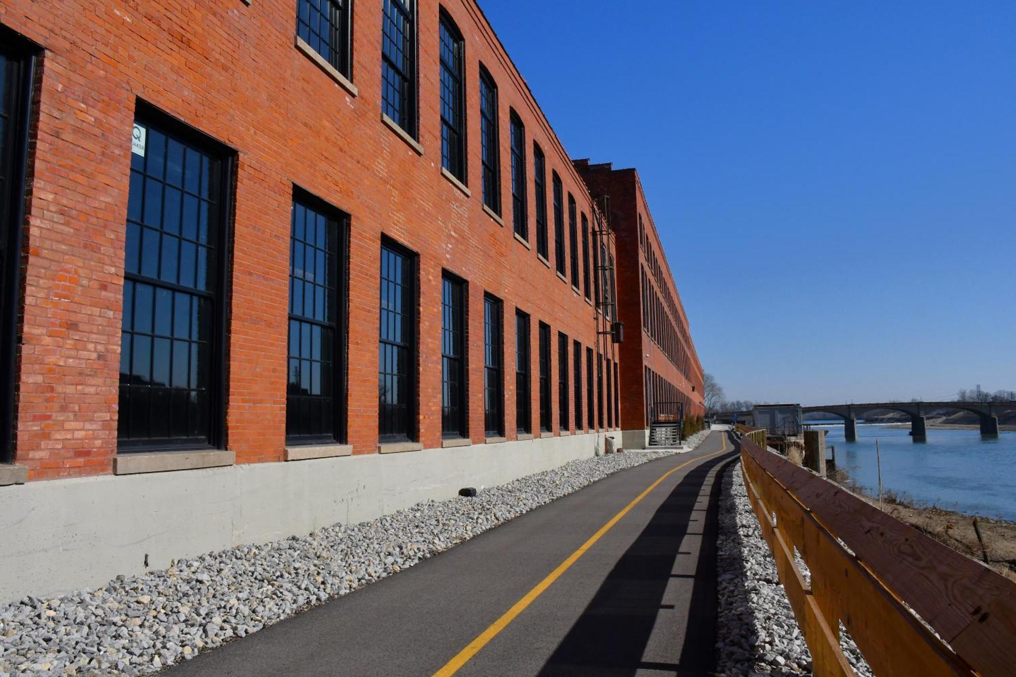 The Warehouse Hotel At Champion Mill هاملتن المظهر الخارجي الصورة